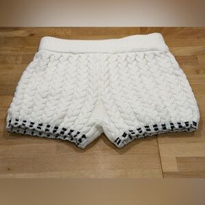 STAGE (Korea) knit bloomers / shorts - small